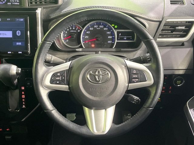 �y�����v�����X�e�A�����O�z�㎿�Ȋv���g�p���邱�ƂŁA��ɂ����������݂ƂĂ��^�]���₷���n���h���ł���