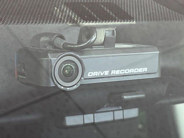 �y�h���C�u���R�[�_�[�z�h���C�u���R�[�_�[����!���s���͂������A������^�]�⎖�̂ɑ��������ہA�f���ŋL�^���A����̃��X�N�ɔ����܂��B���L�^�pSD�J�[�h�͂��q�l�����g�ł��������������K�v������܂��B