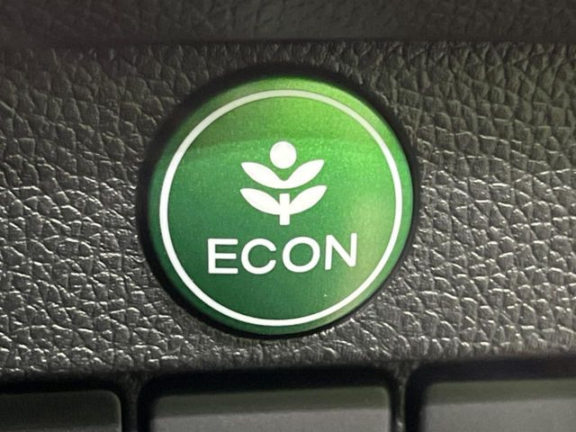 �y�A�C�h�����O�X�g�b�v�z�ԐM����a�؂Œ�Ԃ����ۂɃG���W�����~���A���ʂȔR���̏����}���܂��B�R��������ی�ɂȂ���@�\��G���W���̓u���[�L�𗣂��΍Ďn�����܂��B