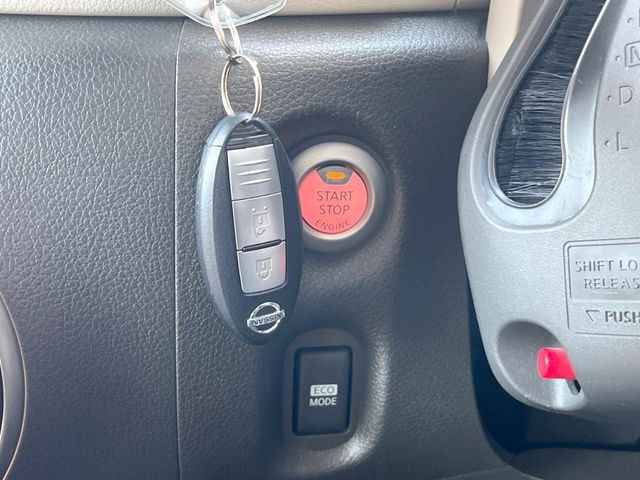 �y�C���e���W�F���g�L�[�z�J�o����|�P�b�g�ɓ��ꂽ�܂܂ł��h�A�̎{���E�������\�ȃX�}�[�g�L�[�𑕔��B�G���W���̃I���E�I�t�����J�M�����o���K�v����������Ƃ��Ă��֗��ł���