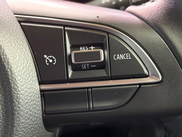 �y�N���[�Y�R���g���[���z�������H�����N���N���s�B�A�N�Z���𗣂��Ă���葬�x�ő��s���ł��A�������^�]���̕��S���y��!�����E�������ȒP�ȃX�C�b�`����Œ����ł��܂��B