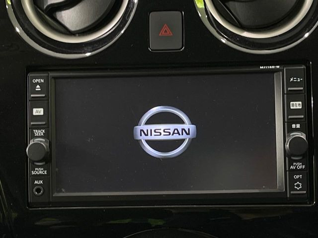 �y�����i�r�z�l�C�̏����i�r�𑕔����Ă���܂��B�i�r�̎g���₷���͂������A�I�[�f�B�I�@�\���[��!�L�����v�◷�s�͂������A�ʋ΂┃�����ȂǕ��i�̃h���C�u���y�����Ȃ�͂���