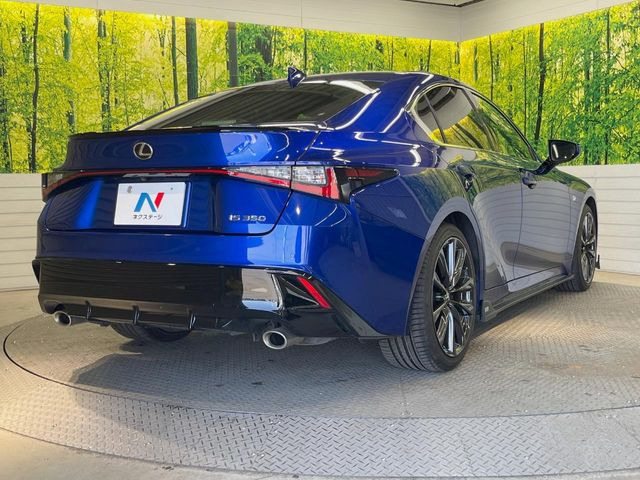 ☆全国のネクステージからお取り寄せが可能※!遠方の店舗に展示してあるクルマが気になる場合も、最寄りの店舗でご覧いただくことが可能です!是非私たちに要望をお聞かせください!※別途費用