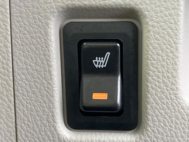 �y�V�[�g�q�[�^�[�z�������ɏd�󂷂�V�[�g�q�[�^�[!�G�A�R����葁�����܂��Ă����̂Ŋ�����̐l�����S�ł��ˁ�G�A�R���̉����͊������邩����A�Ƃ������ɂ����������߂ł��B