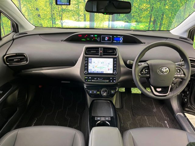 プリウス1.8 A ツーリングセレクション ブラックエディション