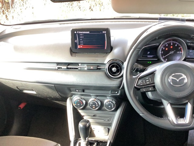 デミオ1.3 13S ツーリング