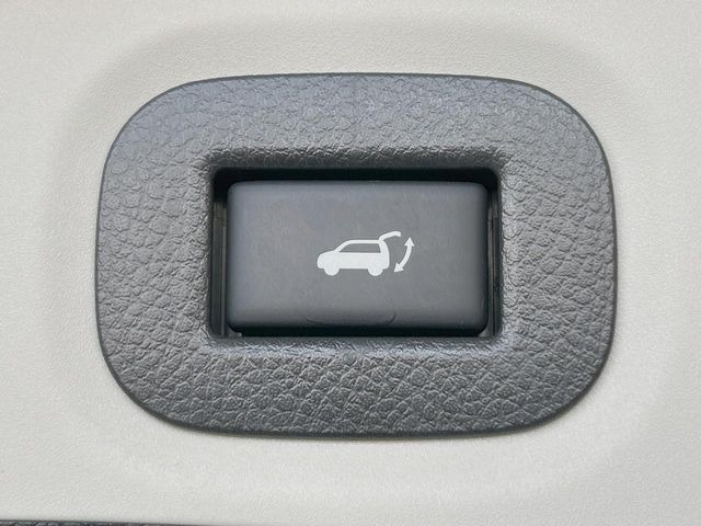 �y�p���[�o�b�N�h�A�z�X�}�[�g�L�[��^�]�Ȃ̃{�^�������������Ń��A�Q�[�g�������ŊJ���܂�!�ו��������Ă��鎞��A�����ʒu�ɂ���o�b�N�h�A��߂�ۂɕ֗��ȋ@�\�ł���