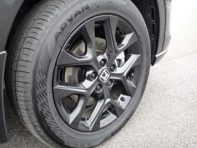 ★特別仕様車 BLACK STYLE★18インチアルミホイール(ベルリナブラック)