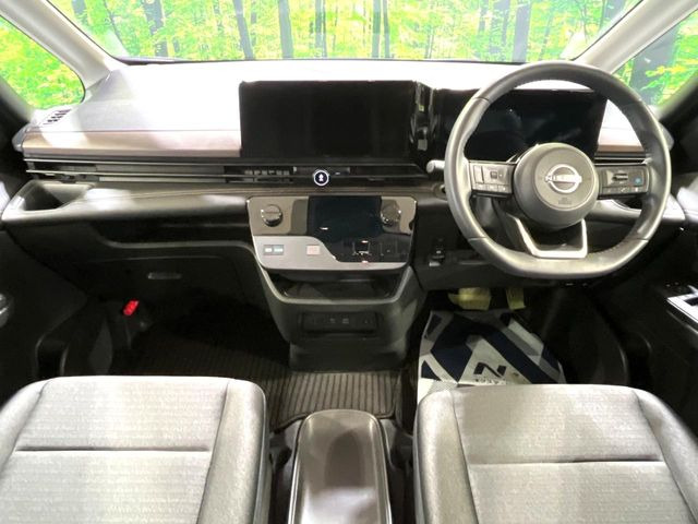 セレナ1.4 e-POWER ハイウェイスターV