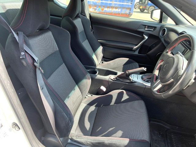 �^�]�ȃV�[�g���͎g�p�������Ȃ��A�ǍD�ȏ�ԂƂȂ��Ă��܂��B���J�Ɏg���Ă������Ƃ��悭�킩��܂��ˁB