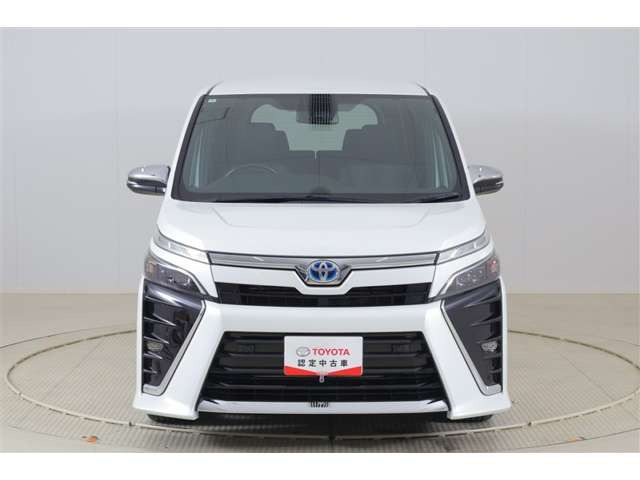 ヴォクシー1.8 ハイブリッド ZS 煌II