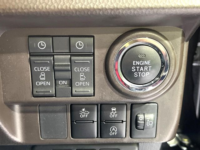 �y�����p���[�X���C�h�h�A�z�X�}�[�g�L�[��^�]�Ȃ̃X�C�b�`�Ō�ȗ����X���C�h�h�A�̊J���\���d��������͂����ăh�A���J����K�v�������A�����Ȃ��q�l�ł��ȒP�ɊJ���߂ł����K�ł���