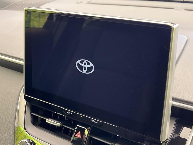 �y10.5�C���` �f�B�X�v���C�I�[�f�B�I�z���ʂ̃f�B�X�v���C��AppleCarPlay��AndroidAuto�����p�\�B�傫�ȉ�ʂŃX�}�z�i�r�A�v���������p���������܂���