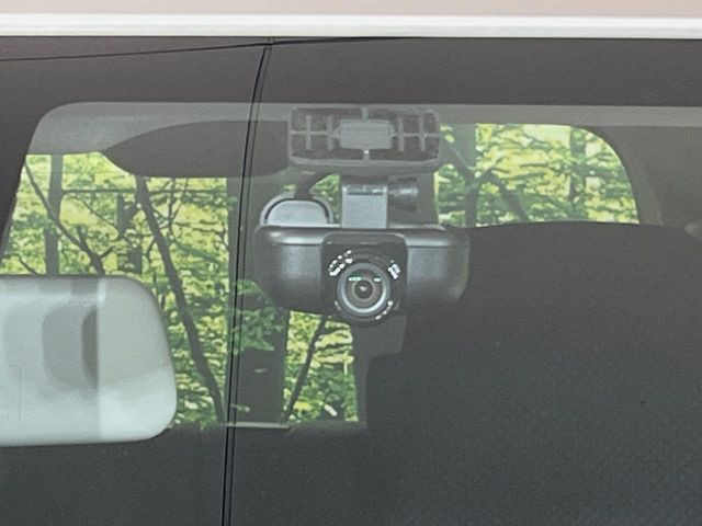 �y�h���C�u���R�[�_�[�z�h���C�u���R�[�_�[����!���s���͂������A������^�]�⎖�̂ɑ��������ہA�f���ŋL�^���A����̃��X�N�ɔ����܂��B���L�^�pSD�J�[�h�͂��q�l�����g�ł��������������K�v������܂��B