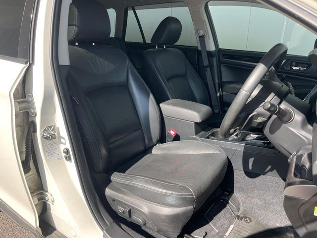 �^�]�Ȃ܂��ɂ͏\���ȃX�y�[�X������A�啿�ȕ��ł��������^�]���Ă�����������ł��B