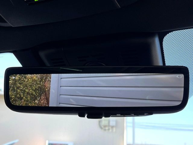 �y�f�W�^���C���i�[�~���[�z��Ȃ̑傫�ȉו��⓯��҂Ō�����m�F���Â炢���ł����S!�J�������B�e�����ԗ�����̉f�������[���~���[���ɕ\���B�N���A�Ȏ��E�ŏ󋵂̊m�F���\�ł�!