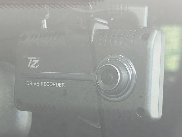 �y�h���C�u���R�[�_�[�z�h���C�u���R�[�_�[����!���s���͂������A������^�]�⎖�̂ɑ��������ہA�f���ŋL�^���A����̃��X�N�ɔ����܂��B���L�^�pSD�J�[�h�͂��q�l�����g�ł��������������K�v������܂��B