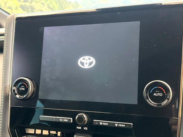 �y9.8�C���` �f�B�X�v���C�I�[�f�B�I�z���ʂ̃f�B�X�v���C��AppleCarPlay��AndroidAuto�����p�\�B�傫�ȉ�ʂŃX�}�z�i�r�A�v���������p���������܂���