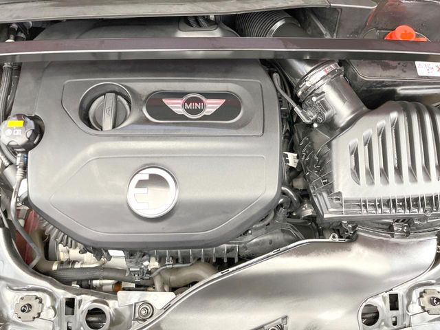 �����X�ł́A�e���[�J�[�̐�p�f�f�e�X�^�[�𓱓��B���Ǝ��i�����e�N�j�J���X�^�b�t���풓���Ă���܂��̂ŁA������̍ۂɂ����S���Ă����p���������܂��B