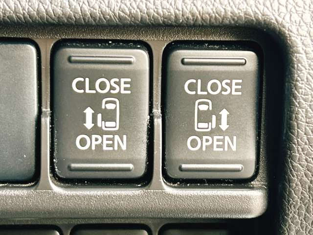 �y�d���X���C�h�h�A�z�h�A�̊J�������^�b�`�ōs�����Ƃ��ł��܂����֗��ȋ@�\�̈�ł��ˁ�