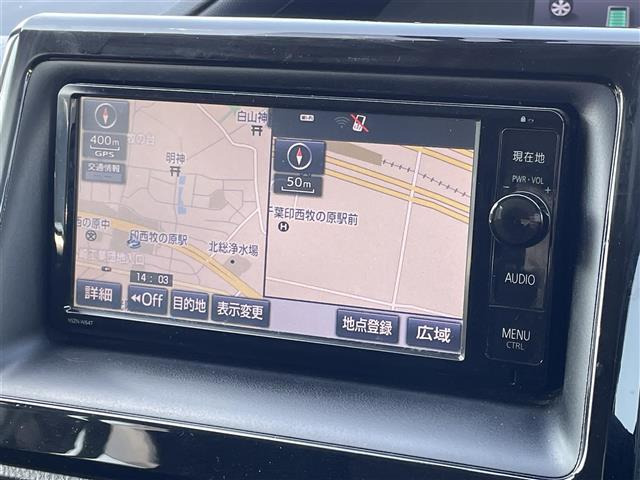 ヴォクシー1.8 ハイブリッド V