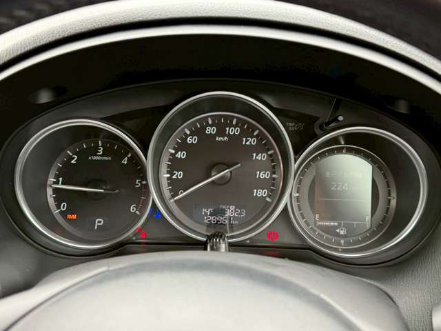 �C�ɂȂ邨�Ԃ�����܂�����E�̓d�b�ԍ����璼�ڂ��X�ɂ��₢���킹���������B�x�����@����ԗ����A��Ԃ܂łȂ�ł������������Ē����܂��B�X�^�b�t�ꓯ���A�����҂����Ă���܂��B