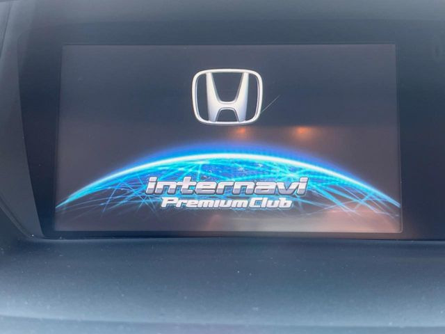 �y�����i�r�z�l�C�̏����i�r�𑕔����Ă���܂��B�i�r�̎g���₷���͂������A�I�[�f�B�I�@�\���[��!�L�����v�◷�s�͂������A�ʋ΂┃�����ȂǕ��i�̃h���C�u���y�����Ȃ�͂���