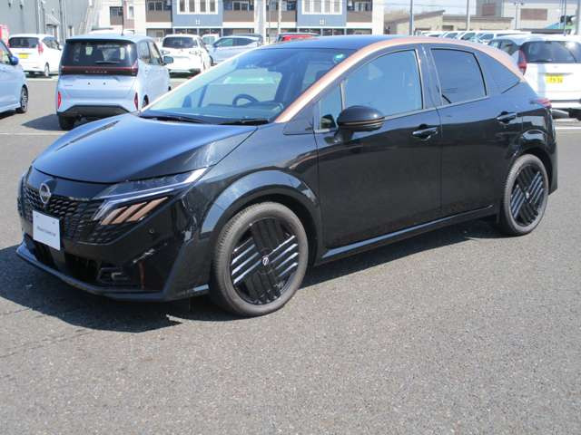 ノートオーラ1.2 G 90周年記念車