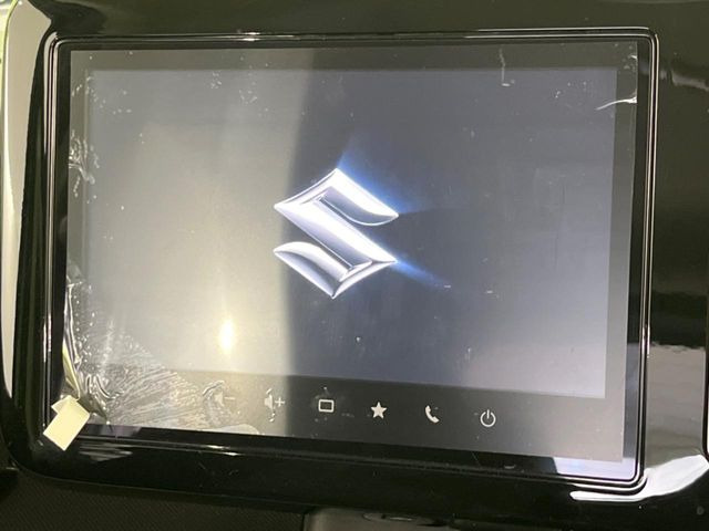 �y���[�J�[�����i�r�z�C���e���A�ɗn�����ރX�^�C���b�V���ȁu��p�݌v�v���[�J�[�i�r�𑕔��􎋔F���⑀�쐫�ȂǊ�{���\�ɂ��D��A���㎿�ȃJ�[���C�t�����y���݂��������܂��B