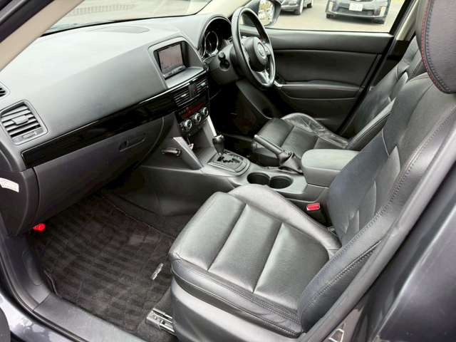 �C�ɂȂ邨�Ԃ�����܂�����E�̓d�b�ԍ����璼�ڂ��X�ɂ��₢���킹���������B�x�����@����ԗ����A��Ԃ܂łȂ�ł������������Ē����܂��B�X�^�b�t�ꓯ���A�����҂����Ă���܂��B