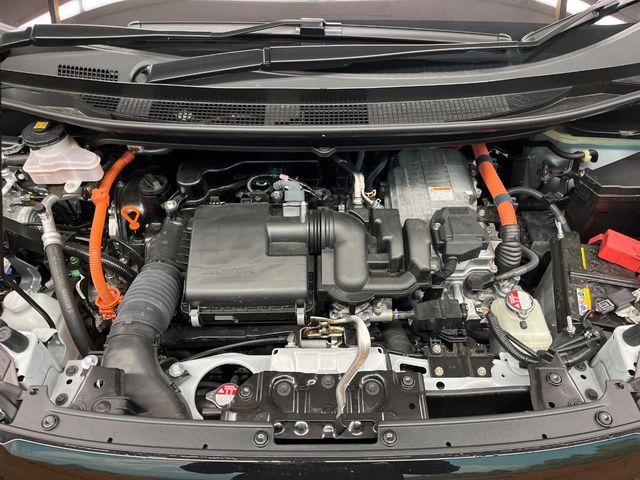 親切・丁寧な専門メカニックスタッフが応対!・車検・点検整備・事故等の修理などアフターサービスも安心。お車のカスタマイズもネクステージのサービススタッフまでご相談ください。