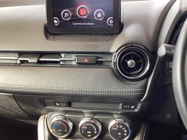 デミオ1.3 13S ツーリング