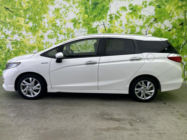 シャトル1.5 ハイブリッド Z