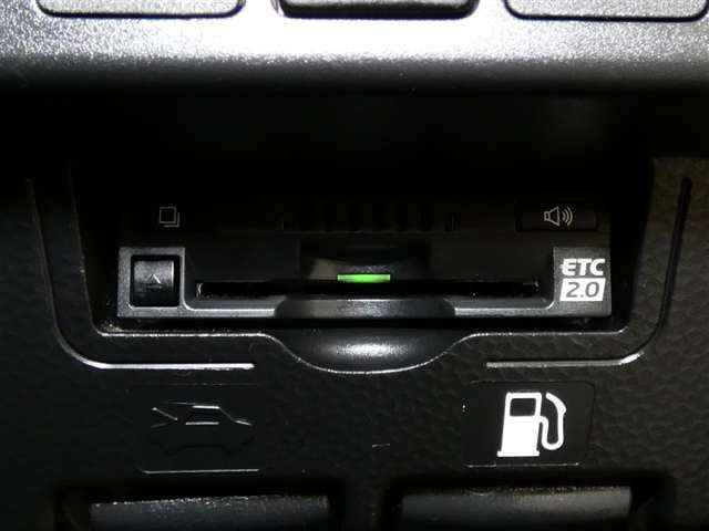 ルーミー1.0 カスタム G-T