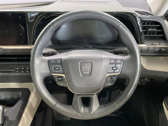 �y�����v�����X�e�A�����O�z�㎿�Ȋv���g�p���邱�ƂŁA��ɂ����������݂ƂĂ��^�]���₷���n���h���ł���