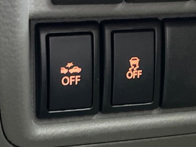 �y������h�~���u�z�ԗ��̉���������m����ƁA�����I�Ɏԗ��̐i�s������ۂ悤�Ɏԗ��𐧌䂵�܂��B�J�̓��ȂǊ���₷���H�ʏ󋵂ł����S�ȉ^�]���\�ł��B