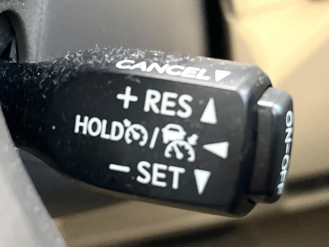 �y���[�_�[�N���[�Y�R���g���[���z�������H�ł̒��������s���y��!!�����ő��x��ۂN���[�Y�R���g���[�����A�Փˌy���V�X�e���ƘA�g���A�O���̎ԗ������m���ĎԊԂ�ۂ悤�ɑ��x���߂��Ă���܂�!!