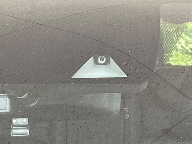 ノート1.2 e-POWER メダリスト ブラックアロー