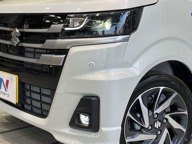 �yLED�w�b�h���C�g�z���V����ԑ��s�����ǍD�Ȏ��E���m�ۂ����S���ĉ^�]�ł��鍂�P�xLED�w�b�h���C�g�𑕔�!�_�����x�������A����d�͂��}�����Ă��܂��B