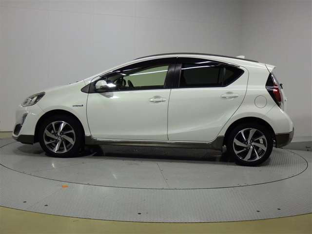 アクア1.5 X-URBAN