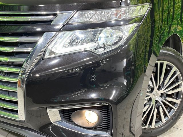 �yLED�w�b�h���C�g�z���V����ԑ��s�����ǍD�Ȏ��E���m�ۂ����S���ĉ^�]�ł��鍂�P�xLED�w�b�h���C�g�𑕔�!�_�����x�������A����d�͂��}�����Ă��܂��B