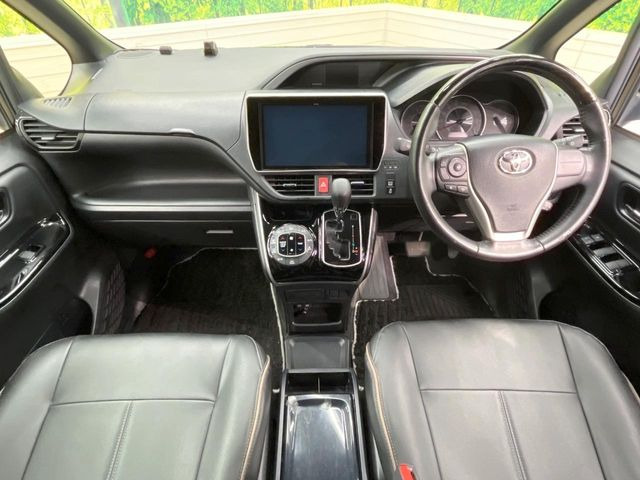 ヴォクシー2.0 ZS 煌III