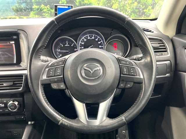 �y�����v�����X�e�A�����O�z�㎿�Ȋv���g�p���邱�ƂŁA��ɂ����������݂ƂĂ��^�]���₷���n���h���ł���