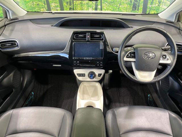 プリウス1.8 A ツーリングセレクション