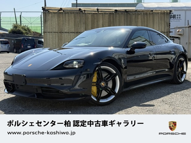 タイカンターボ 4+1シート 4WD