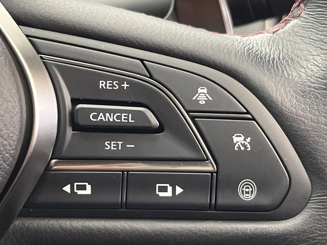 �y�C���e���W�F���g�N���[�Y�R���g���[���z�������H�ł̒��������s���y��!�����ő��x��ۂN���[�Y�R���g���[�����A�Փˌy���V�X�e���ƘA�g���A�O���̎ԗ������m���ĎԊԂ�ۂ悤�ɑ��x���߂��Ă���܂�!!