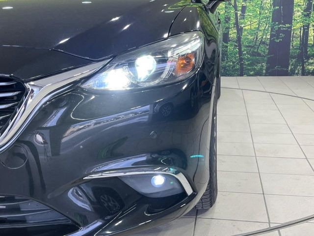 �yLED�w�b�h���C�g�z���V����ԑ��s�����ǍD�Ȏ��E���m�ۂ����S���ĉ^�]�ł��鍂�P�xLED�w�b�h���C�g�𑕔�!�_�����x�������A����d�͂��}�����Ă��܂��B