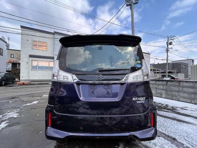 �h�T�r���H�A�V���[�V�u���b�N�����ГƎ��̋����̉��i�ŏ����Ă���܂��B���񂲑��k���������܂��B