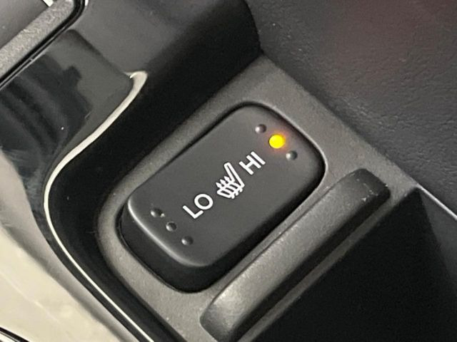 �y�V�[�g�q�[�^�[�z�������ɏd�󂷂�V�[�g�q�[�^�[!�G�A�R����葁�����܂��Ă����̂Ŋ�����̐l�����S�ł��ˁ�G�A�R���̉����͊������邩����A�Ƃ������ɂ����������߂ł��B