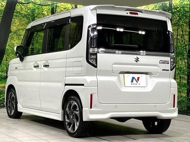 ☆全国のネクステージからお取り寄せが可能※!遠方の店舗に展示してあるクルマが気になる場合も、最寄りの店舗でご覧いただくことが可能です!是非私たちに要望をお聞かせください!※別途費用